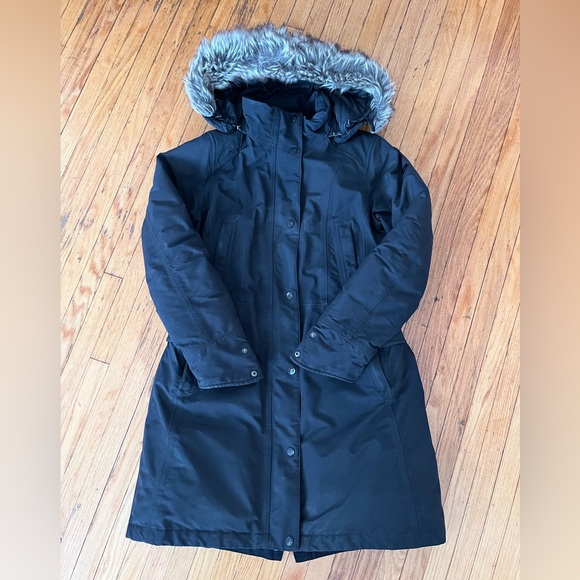 The North Face Jackets & Blazers - The North Face Black Goose Down Parka (L)